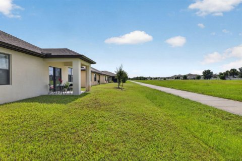 House in Port St. Lucie, Florida 4 bedrooms, 181.62 sq.m. № 2186721 - photo 29