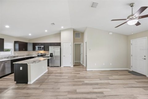 Casa en alquiler en Ocala, Florida, 3 dormitorios, 129.88 m2 № 1915863 - foto 7