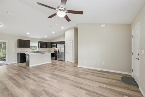 Casa en alquiler en Ocala, Florida, 3 dormitorios, 129.88 m2 № 1915863 - foto 6