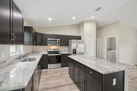 Casa en alquiler en Ocala, Florida, 3 dormitorios, 129.88 m2 № 1915863 - foto 12