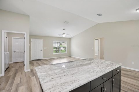 Casa en alquiler en Ocala, Florida, 3 dormitorios, 129.88 m2 № 1915863 - foto 9