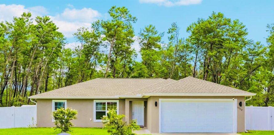Casa en Ocala, Florida 3 dormitorios, 129.88 m2 № 1915863