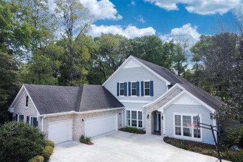 House in Gainesville, Florida 4 bedrooms, 300.26 sq.m. № 1616893 - photo 3