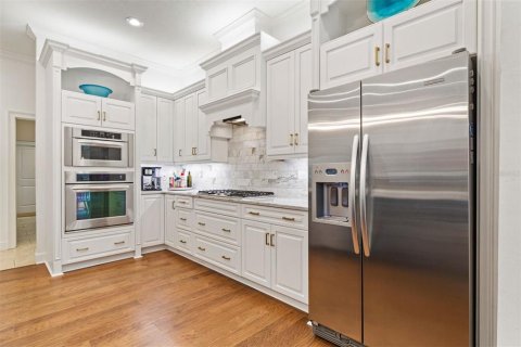 House in Gainesville, Florida 4 bedrooms, 300.26 sq.m. № 1616893 - photo 15
