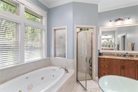House in Gainesville, Florida 4 bedrooms, 300.26 sq.m. № 1616893 - photo 23