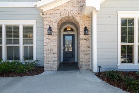 House in Gainesville, Florida 4 bedrooms, 300.26 sq.m. № 1616893 - photo 4