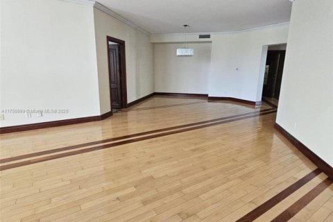 Condominio en venta en Aventura, Florida, 3 dormitorios, 226.68 m2 № 1937910 - foto 8