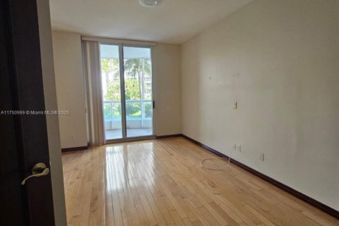 Condominio en venta en Aventura, Florida, 3 dormitorios, 226.68 m2 № 1937910 - foto 26