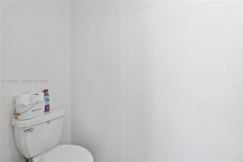 Купить таунхаус в Хомстед, Флорида 4 спальни, 166.3м2, № 2017975 - фото 12