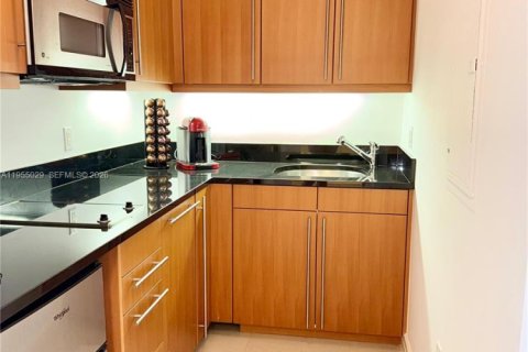 Copropriété à vendre à Miami, Floride: 57.97 m2 № 2153377 - photo 7
