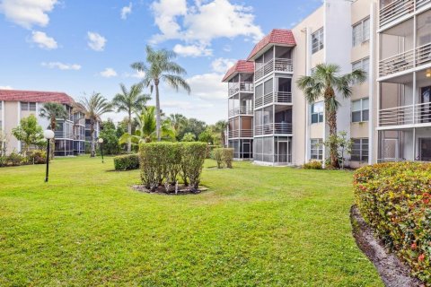 Купить кондоминиум в Лодерхилл, Флорида 2 спальни, 83.98м2, № 989348 - фото 1
