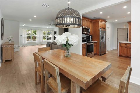 Casa en venta en Hollywood, Florida, 2 dormitorios, 136.01 m2 № 2065395 - foto 13