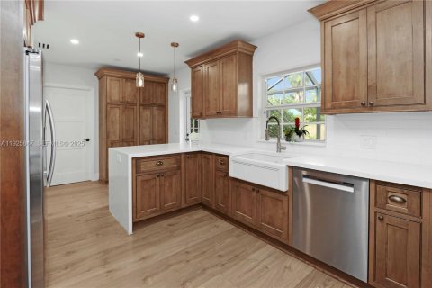 Casa en venta en Hollywood, Florida, 2 dormitorios, 136.01 m2 № 2065395 - foto 19