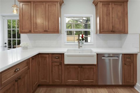 Casa en venta en Hollywood, Florida, 2 dormitorios, 136.01 m2 № 2065395 - foto 18