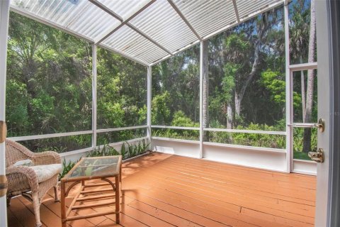 House in Flagler Beach, Florida 3 bedrooms, 171.59 sq.m. № 2122755 - photo 11