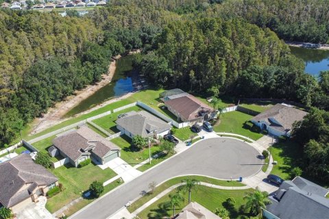 House in Wesley Chapel, Florida 4 bedrooms, 154.68 sq.m. № 2425580 - photo 29