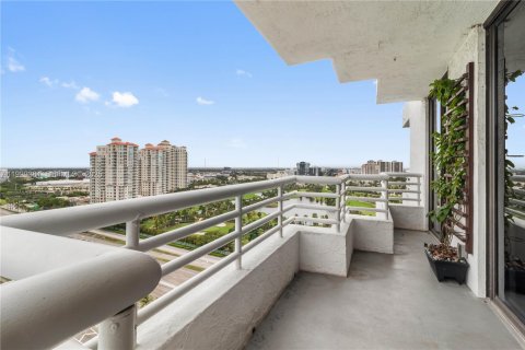 Condominio en venta en Aventura, Florida, 2 dormitorios, 109.72 m2 № 1987765 - foto 20