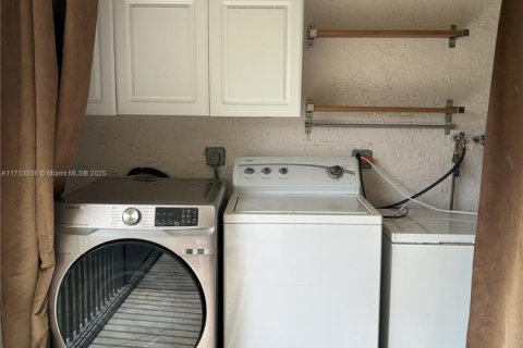 Copropriété à louer à Coconut Creek, Floride: 3 chambres, 101.54 m2 № 1963030 - photo 29