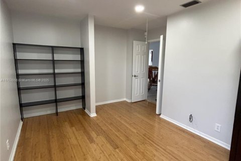 Copropriété à louer à Coconut Creek, Floride: 3 chambres, 101.54 m2 № 1963030 - photo 22