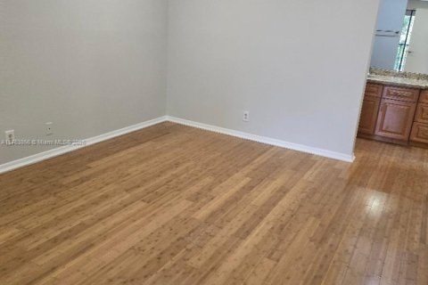 Copropriété à louer à Coconut Creek, Floride: 3 chambres, 101.54 m2 № 1963030 - photo 11