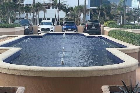Condominio en venta en Hallandale Beach, Florida, 2 dormitorios, 104.98 m2 № 2191466 - foto 19