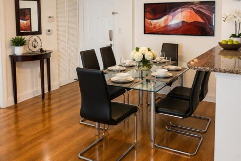 Condominio en venta en Hallandale Beach, Florida, 2 dormitorios, 104.98 m2 № 2191466 - foto 6