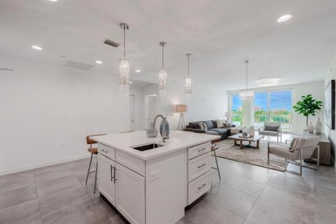 Condominio en venta en Clearwater, Florida, 3 dormitorios, 252.88 m2 № 2100022 - foto 8