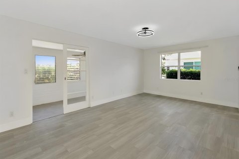 Villa ou maison à vendre à Daytona Beach, Floride: 2 chambres, 115.01 m2 № 2129037 - photo 28
