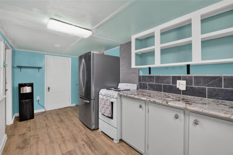 House in Yankeetown, Florida 1 bedroom, 62.62 sq.m. № 2208299 - photo 23