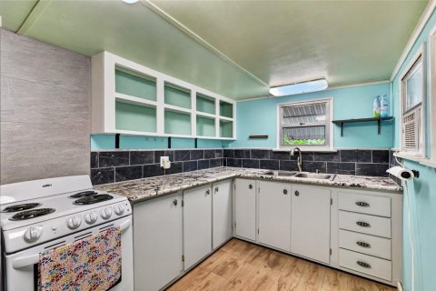 House in Yankeetown, Florida 1 bedroom, 62.62 sq.m. № 2208299 - photo 24