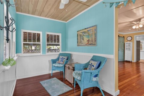 House in Yankeetown, Florida 1 bedroom, 62.62 sq.m. № 2208299 - photo 8