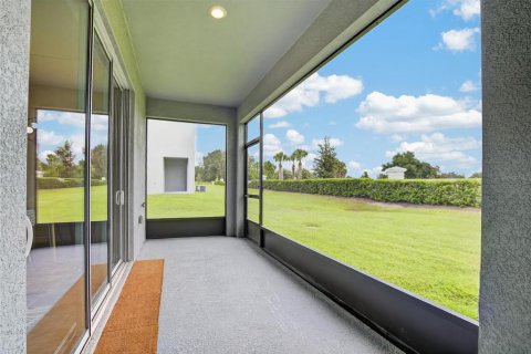 Townhouse in Plant City, Florida 3 bedrooms, 167.41 sq.m. № 2313341 - photo 12