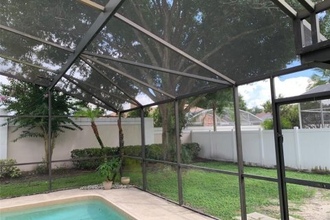 House in Orlando, Florida 4 bedrooms, 198.35 sq.m. № 1822692 - photo 15