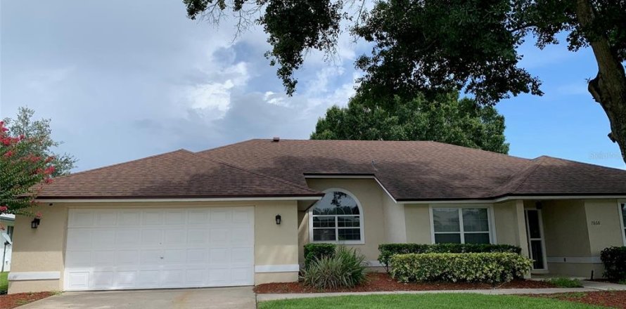 House in Orlando, Florida 4 bedrooms, 198.35 sq.m. № 1822692