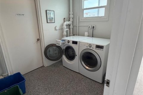 Copropriété à louer à Sarasota, Floride: 2 chambres, 98.01 m2 № 2109590 - photo 27