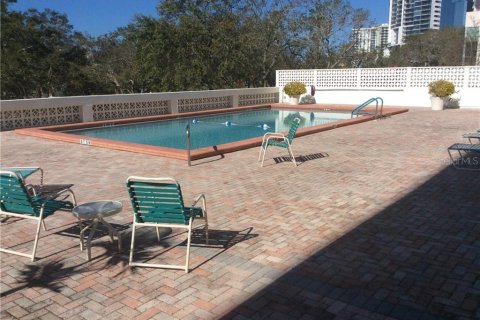 Copropriété à louer à Sarasota, Floride: 2 chambres, 98.01 m2 № 2109590 - photo 25