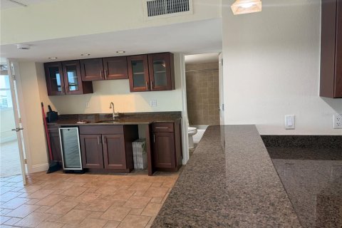 Copropriété à louer à Sarasota, Floride: 2 chambres, 98.01 m2 № 2109590 - photo 19