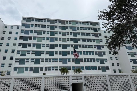Condo à Sarasota, Floride, 2 chambres  № 2109590