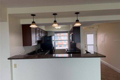 Copropriété à louer à Sarasota, Floride: 2 chambres, 98.01 m2 № 2109590 - photo 8