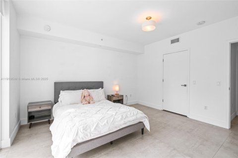 Condominio en venta en Miami, Florida, 1 dormitorio, 84.08 m2 № 1967151 - foto 22