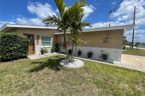 Villa ou maison à Hudson, Floride 2 chambres, 93.65 m2 № 2103651