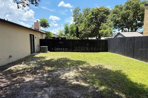 Dúplex en venta en Orlando, Florida, 3 dormitorios, 121.89 m2 № 1882761 - foto 27