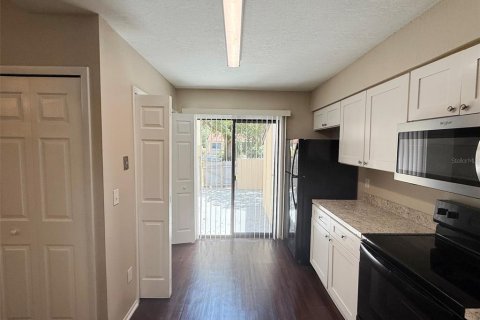Dúplex en venta en Orlando, Florida, 3 dormitorios, 121.89 m2 № 1882761 - foto 9