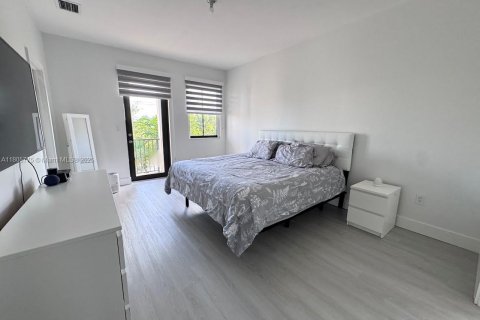 Touwnhouse à vendre à Doral, Floride: 4 chambres, 216.28 m2 № 1864581 - photo 16