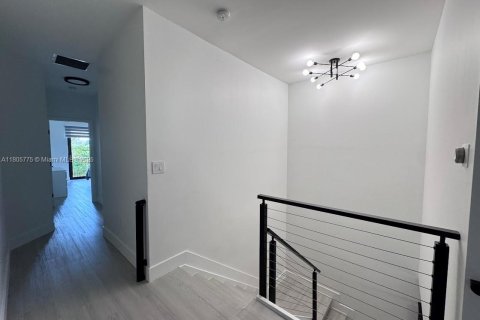Touwnhouse à vendre à Doral, Floride: 4 chambres, 216.28 m2 № 1864581 - photo 14