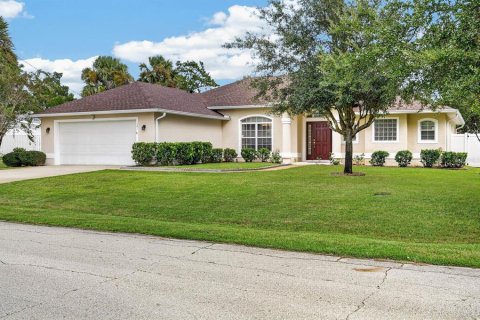 House in Palm Coast, Florida 3 bedrooms, 181.81 sq.m. № 2388150 - photo 3