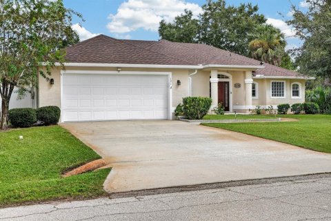 House in Palm Coast, Florida 3 bedrooms, 181.81 sq.m. № 2388150 - photo 2