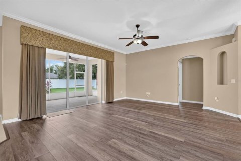 House in Palm Coast, Florida 3 bedrooms, 181.81 sq.m. № 2388150 - photo 13
