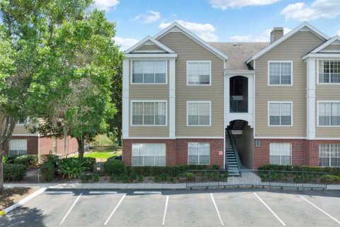 Condo in Orlando, Florida, 1 bedroom  № 1163856 - photo 1