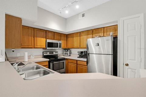 Condo in Orlando, Florida, 1 bedroom  № 1163856 - photo 4